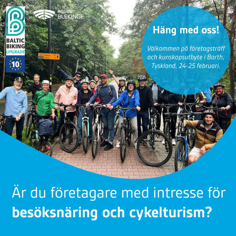 bild som visar en grupp människor med cyklar